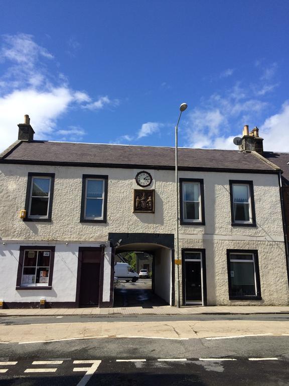 The Old Town Hall B & B Innerleithen Exterior photo